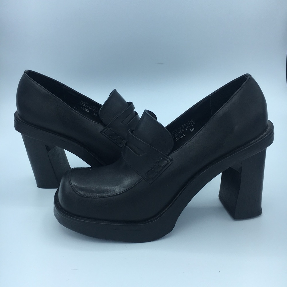 Heels - Picture 5 of 6